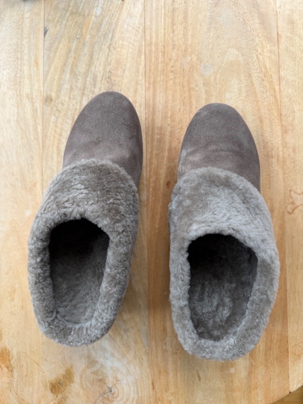 Antelope Clog - Picture 2 of 8